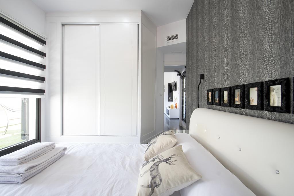 Apartamento Atico Real Suites Granada Ngoại thất bức ảnh