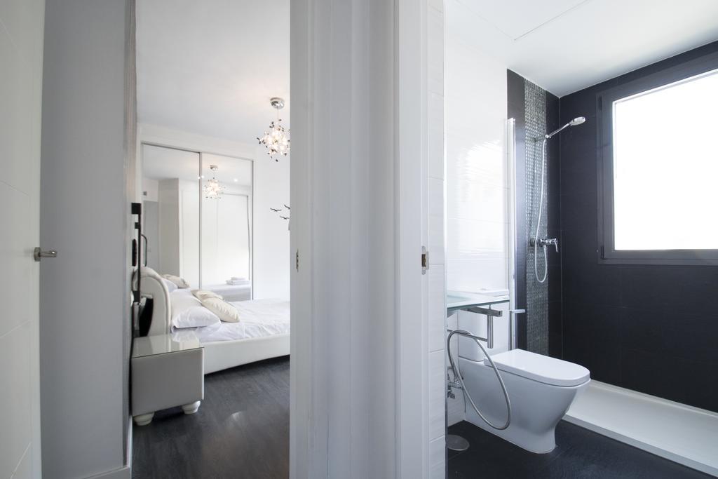 Apartamento Atico Real Suites Granada Ngoại thất bức ảnh