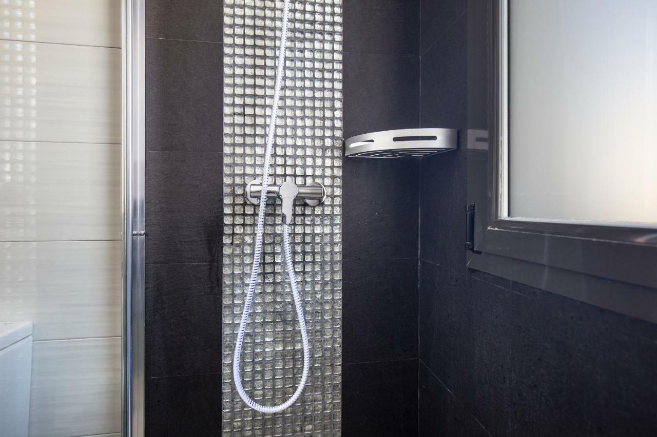 Apartamento Atico Real Suites Granada Ngoại thất bức ảnh